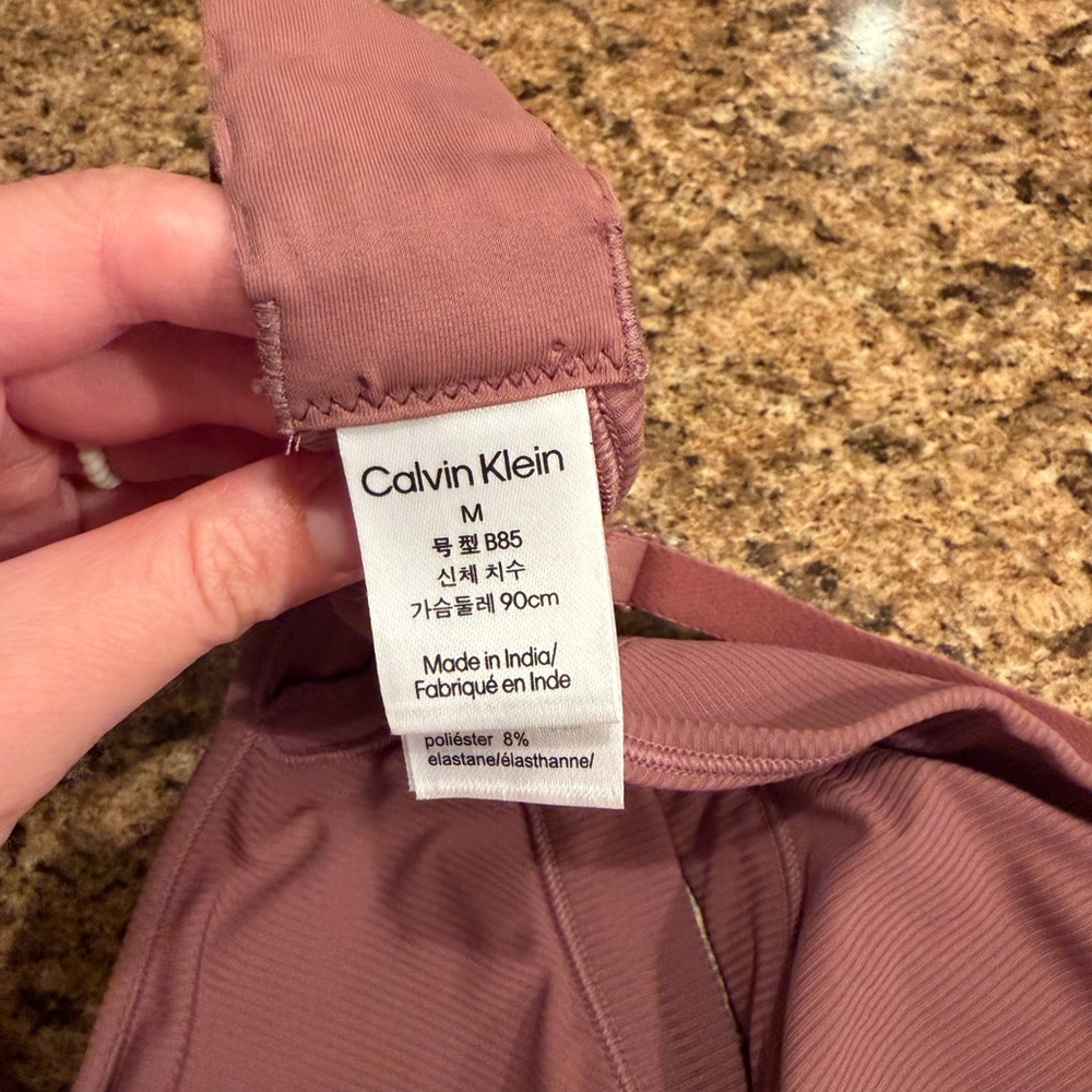 Calvin Klein triangle bralette - Picture 5 of 6
